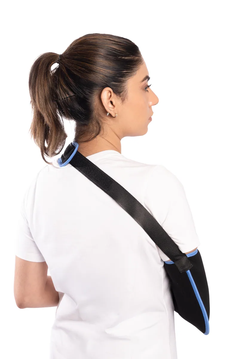 Pouch Arm Sling — view 4